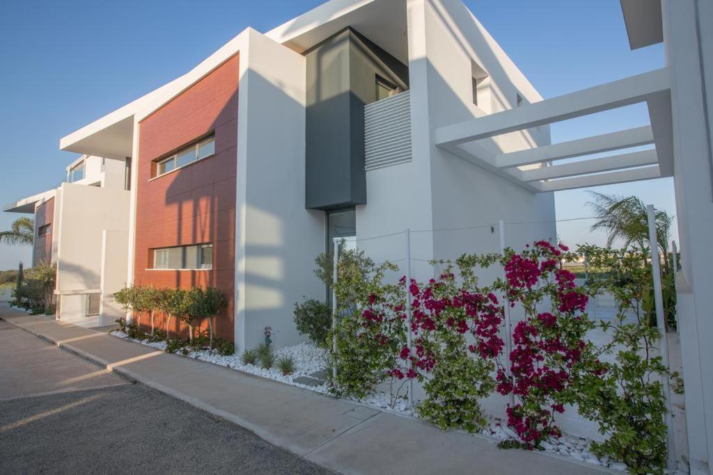 The White H Villa, Protaras, Fresh And Peaceful Παραλίμνι Εξωτερικό φωτογραφία