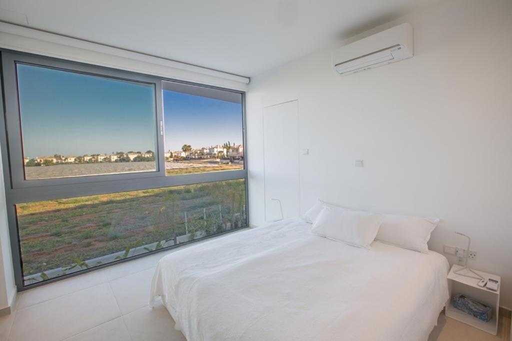 The White H Villa, Protaras, Fresh And Peaceful Παραλίμνι Εξωτερικό φωτογραφία